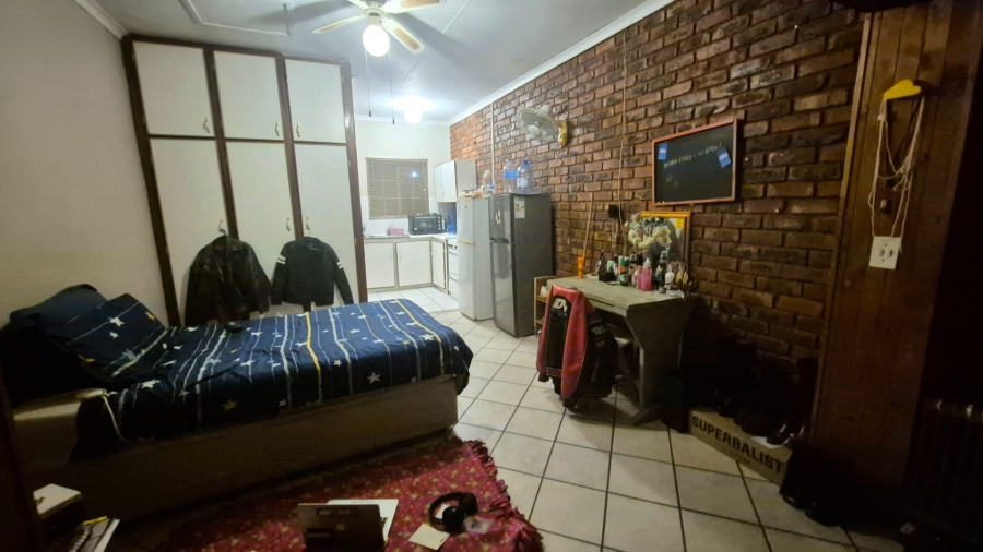 1 Bedroom Property for Sale in Die Bult North West